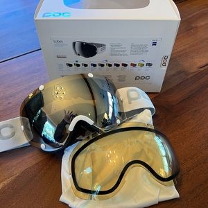 NIB POC Snow  Goggles from Gorsuch! Extra lens included in box!